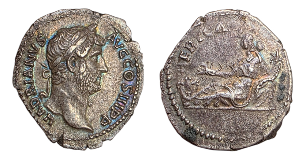 Denier d'Hadrien en argent avec portrait impérial à l'avers et allégorie de l'Afrique au revers.